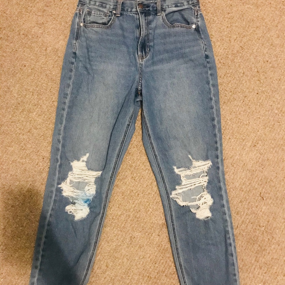 American Eagle High-Waisted ripped jeans